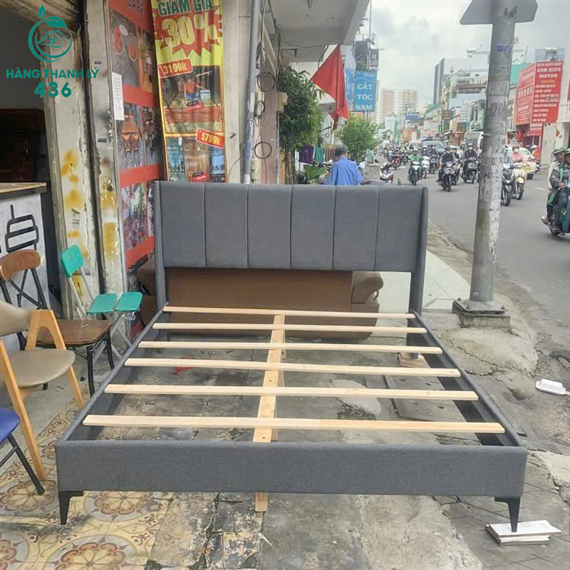 Thanh Lý Giường Bọc Vải Cao Cấp Mới 99% Giá Rẻ (Nhiều Màu) giuong-ngu-31 Thanh Lý Giường Bọc Vải Cao Cấp Mới 99% Giá Rẻ (Nhiều Màu)