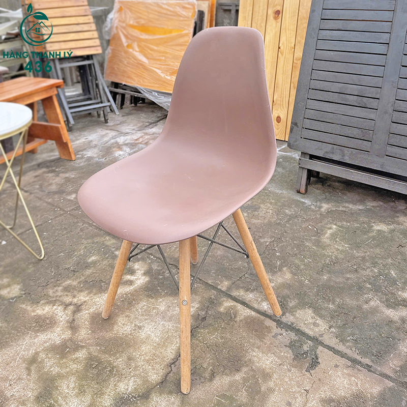 Ghế cafe Eames cũ nhiều màu ban-ghe-cafe-cu-10 Ghế cafe Eames cũ nhiều màu