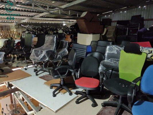 Cửa hàng bàn ghế cũ Vĩnh Phúc