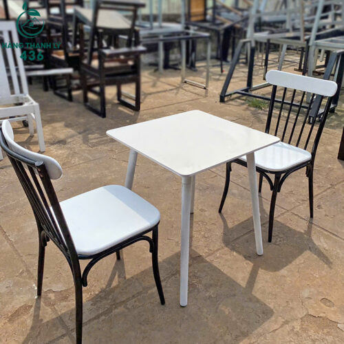 Bộ Bàn Ghế Chân Sắt Thiết Kế Đẹp Cũ 3 ban ghe cafe cu 5