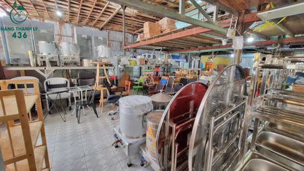 ban ghe cu Quang Binh