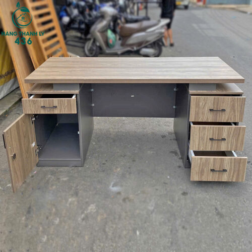 Bàn Làm Việc Giám Đốc 1M65 Màu Xám Kem Cũ 4 ban ghe van phong cu 23