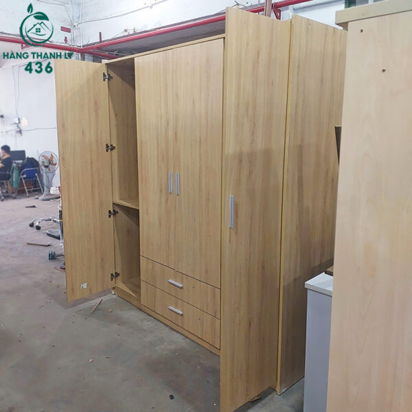 thanh ly tu quan ao 1m8x2m mau tu nhien moi 99 1