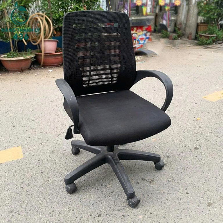 ghe van phong xoay tua lung luoi cu 1