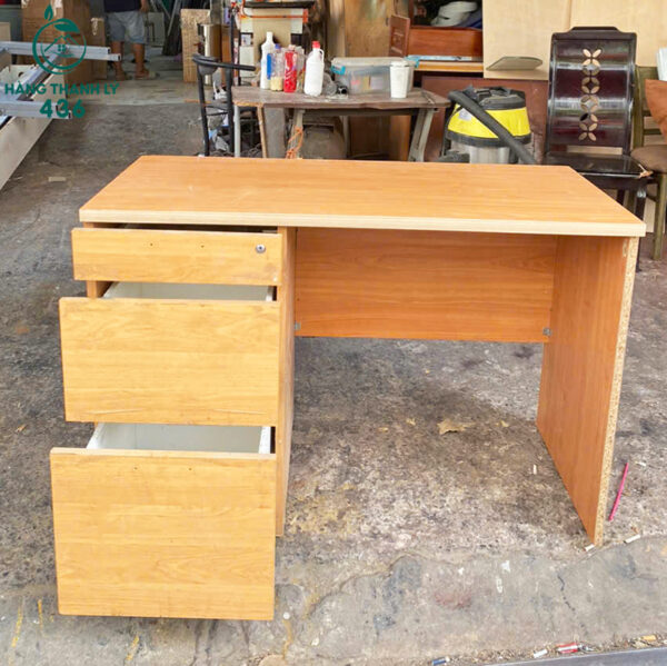 ban lam viec cu (121) ban lam viec cu 121