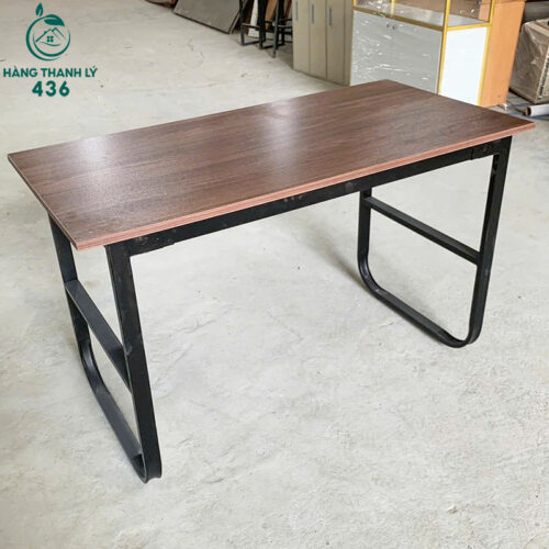 Bàn Làm Việc 1M2 Chân Sắt Bo Cong Mới 99% (Nhiều Màu) 4 ban lam viec moi 2