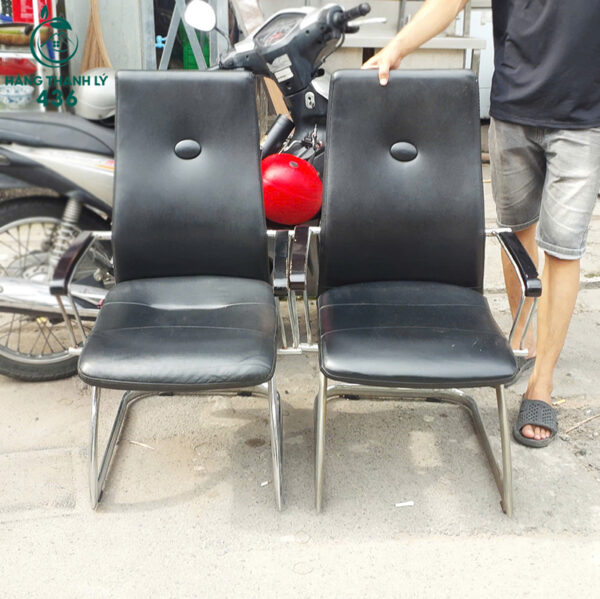 ghe chan quy boc da cu gia re nhieu mau 1