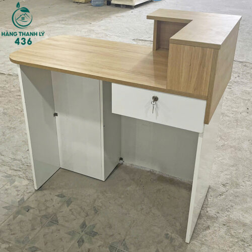 Thanh Lý Quầy Thu Ngân Gỗ 3 Tầng Kệ Mới 99% 4 quay thanh ly 6