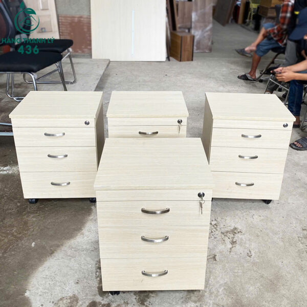 tu cabin cu go mau sang co banh xe gia re 5