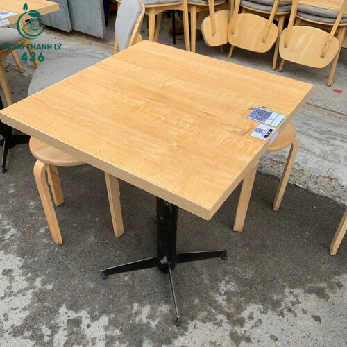 Bàn Cafe Chân Trụ Sắt Cũ 60CM Mặt Vuông Gỗ 4 ban cafe chan tru sat cu mat vuong go 1