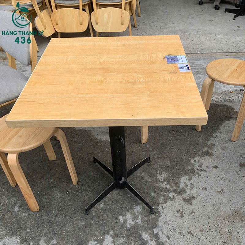 Bàn Cafe Chân Trụ Sắt Cũ 60CM Mặt Vuông Gỗ 6 ban cafe chan tru sat cu mat vuong go 2