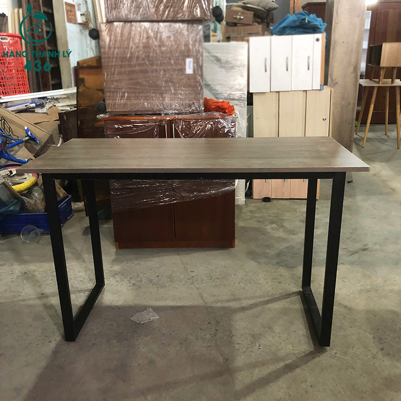 Bàn Làm Việc 1M2X60CM Chân Sắt Cũ Gọn Nhẹ Giá Rẻ ban-lam-viec-1m2-60cm-chan-sat-cu-gon-nhe-gia-re-4 Bàn Làm Việc 1M2X60CM Chân Sắt Cũ Gọn Nhẹ Giá Rẻ