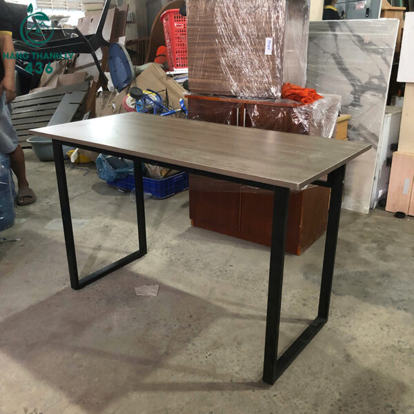 ban-lam-viec-1m2-60cm-chan-sat-cu-gon-nhe-gia-re (5) ban lam viec 1m2 60cm chan sat cu gon nhe gia re 5