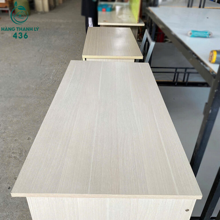 ban lam viec cu 184