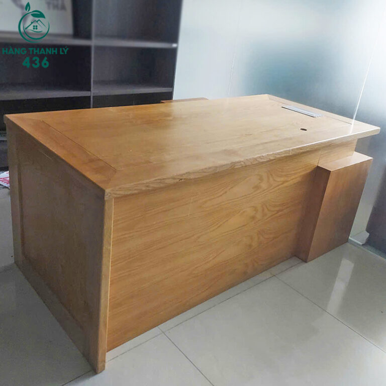 ban lam viec cu 207
