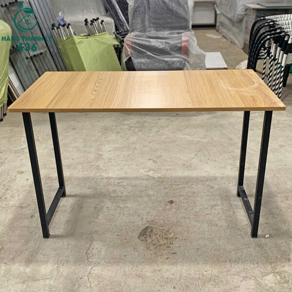 ban lam viec cu (235) ban lam viec cu 235