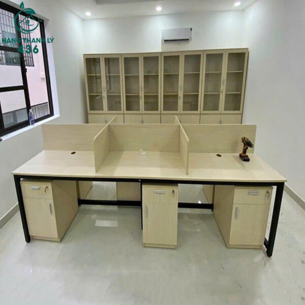 ban lam viec thanh ly 17