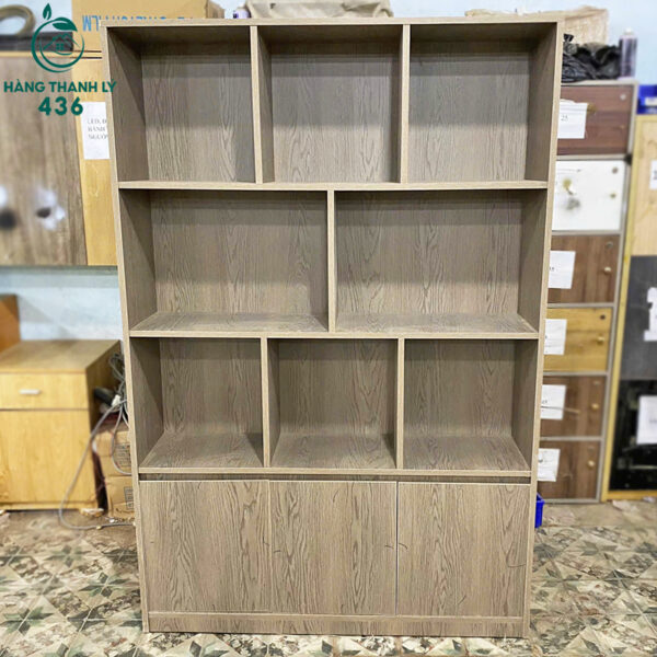 ke tu trung bay moi (1) ke tu trung bay moi 1