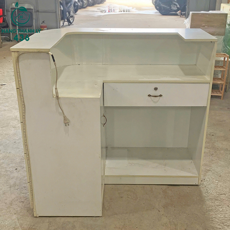 Quầy Thu Ngân Cũ Spa Mini Thiết Kế Hiện Đại quay-cu-51 Quầy Thu Ngân Cũ Spa Mini Thiết Kế Hiện Đại