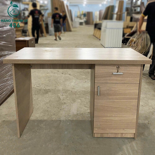 thanh ly ban lam viec 2