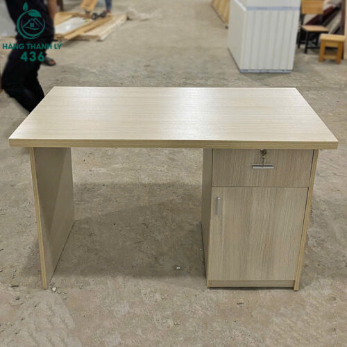 thanh ly ban lam viec 38