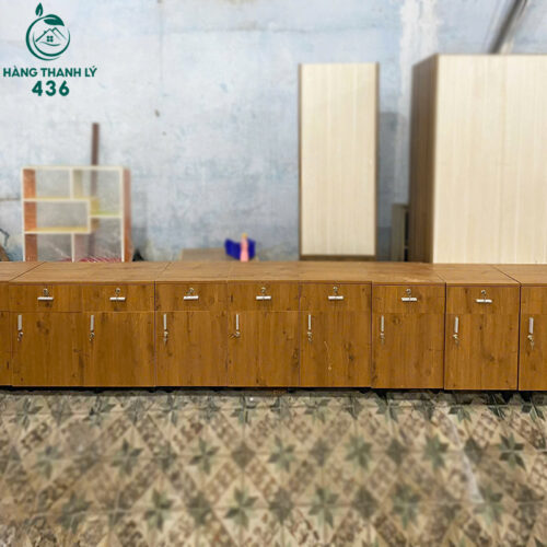 Tủ Tài Liệu Gỗ Vân Nâu Đẹp Mới 99% (Nhiều Mẫu) 7 tu tai lieu go 1