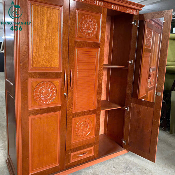 TU QUAN AO THANH LY 1