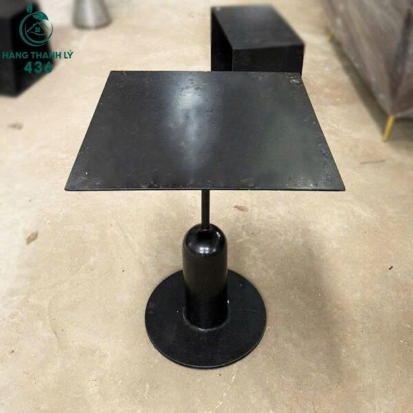 ban-cafe-sat-cu-chat-lieu-ben-bi-hien-dai (2) ban cafe sat cu chat lieu ben bi hien dai 2