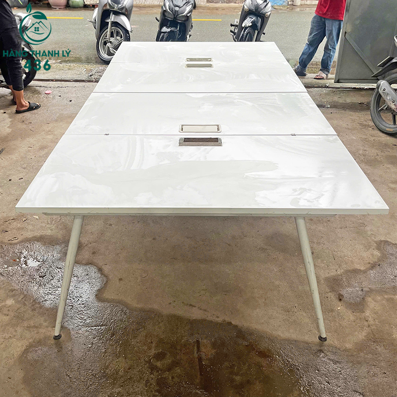Bàn Họp Chân Sắt Cũ 1M4x2M8 Màu Trắng Hiện Đại ban-hop-chan-sat-cu-1m4x2m8-mau-trang-hien-dai-4 Bàn Họp Chân Sắt Cũ 1M4x2M8 Màu Trắng Hiện Đại