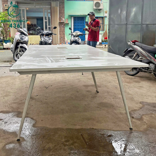 Bàn Họp Chân Sắt Cũ 1M4x2M8 Màu Trắng Hiện Đại 11 ban hop chan sat cu 1m4x2m8 mau trang hien dai 6