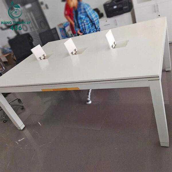 ban hop cu 1m5x2m co lo di day dien 1