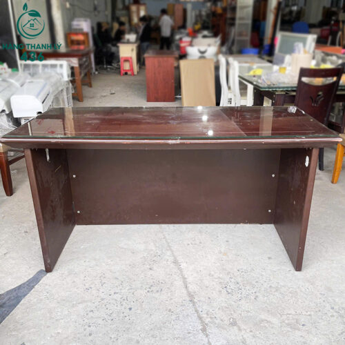 Bàn Giám Đốc 1M6 Cũ Mặt Kính Sang Trọng 4 ban lam viec cu 254