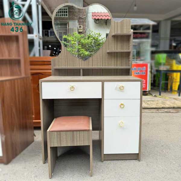 ban trang diem thanh ly 13