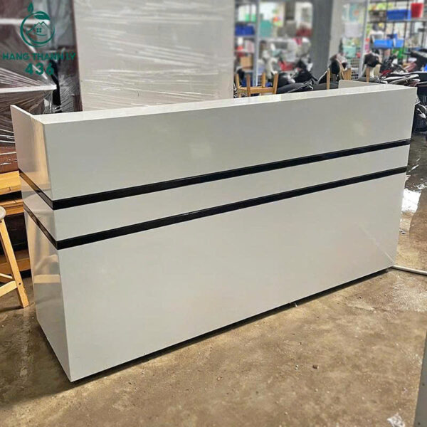 quay thu ngan cu mau trang 2