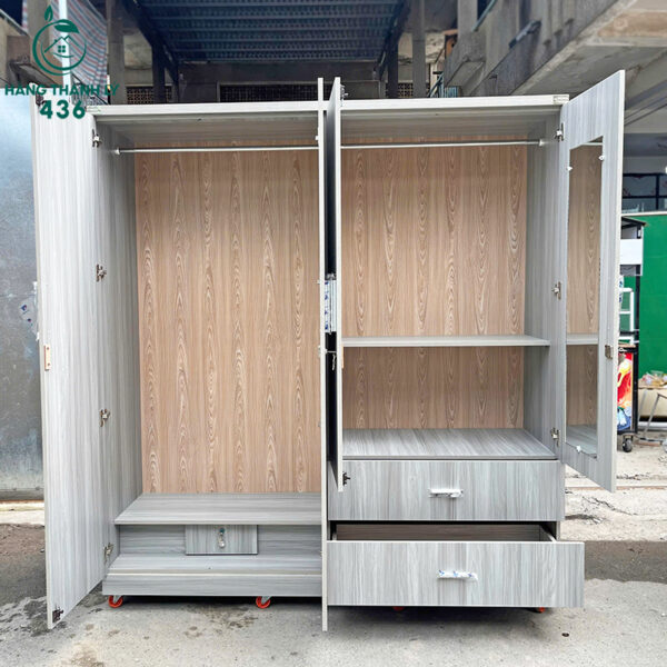 thanh ly tu quan ao 4 canh 1m8x2m 2