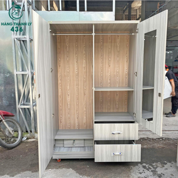 thanh ly tu quan ao go 3 canh 1m4x2m 5