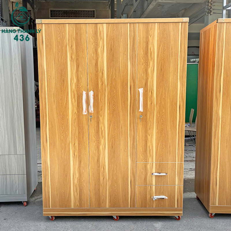 Khám Phá Các Mẫu Tủ Quần Áo Gia Đình Tại Kho Hàng Thanh Lý 436 thanh-ly-tu-quan-ao-go-3-canh-1m4x2m-6 Khám Phá Các Mẫu Tủ Quần Áo Gia Đình Tại Kho Hàng Thanh Lý 436