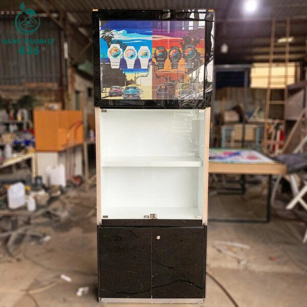 tu ke trung bay cu cua kinh 3