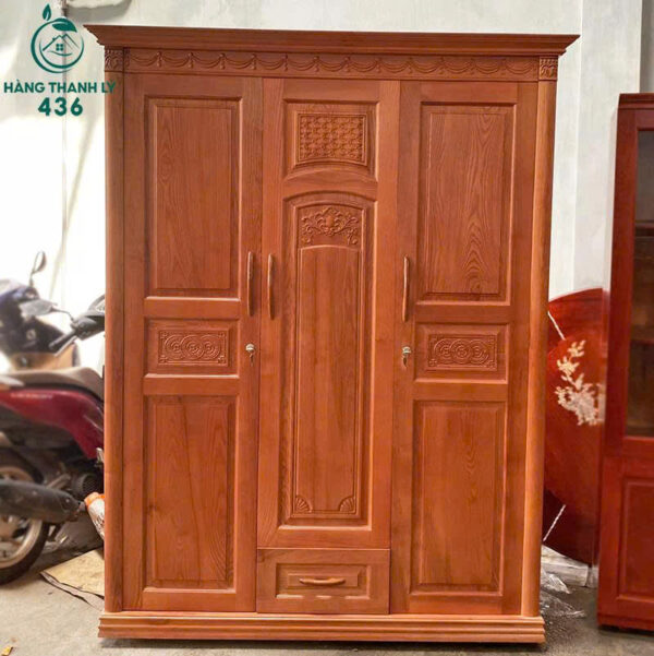 tu quan ao 3 canh thanh ly 1