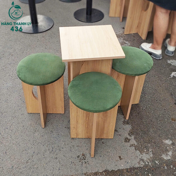 ban ghe cafe go cu chan cao mat tron doc dao 1