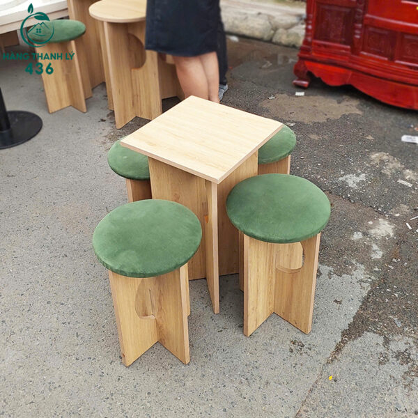 ban ghe cafe go cu chan cao mat tron doc dao 2