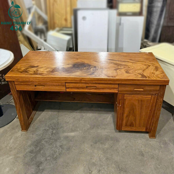 ban-giam-doc-cu-bang-go-kieu-dang-hien-dai (1) ban giam doc cu bang go kieu dang hien dai 1