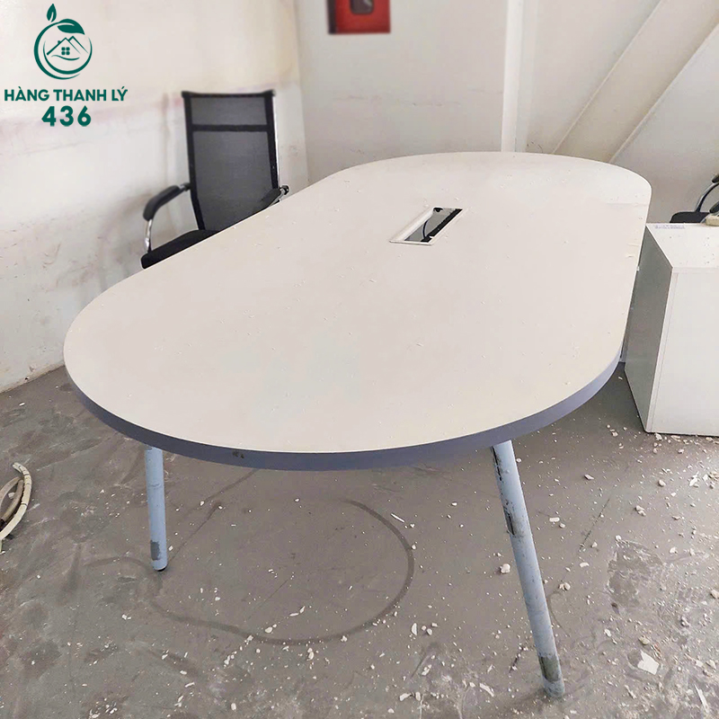 Bàn Họp Oval Cũ 1M2x2M4 Dành Cho Nhiều Người Giá Tốt ban-hop-oval-cu-1m2x2m4-danh-cho-nhieu-nguoi-gia-tot-1 Bàn Họp Oval Cũ 1M2x2M4 Dành Cho Nhiều Người Giá Tốt