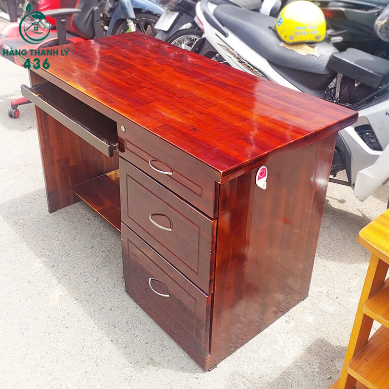 ban lam viec cu 1m2x60cm co nhieu ngan keo 1