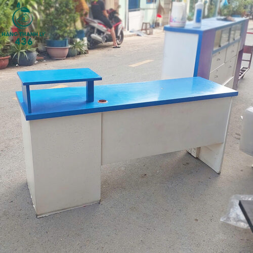 ban lam viec cu thiet ke doc dao 2