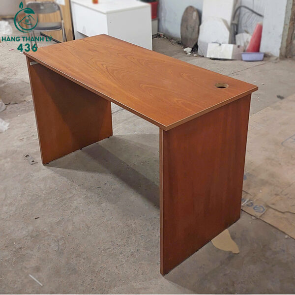 ban lam viec go cu 1m2x75cm 1