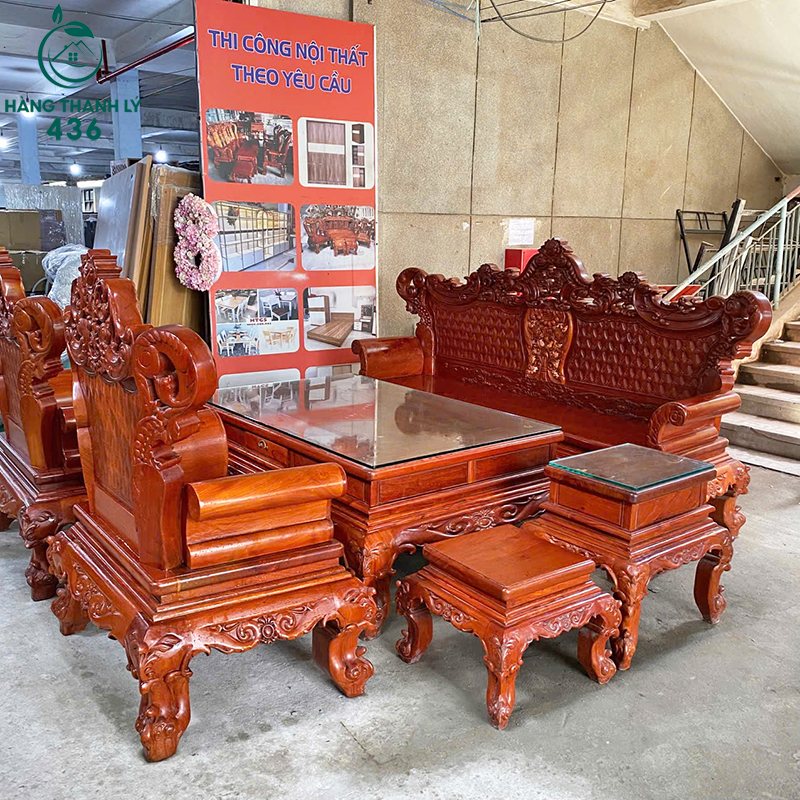 bo-ban-ghe-go-cu-phong-cach-hoang-gia-11 Bộ Bàn Ghế Gỗ Cũ Phong Cách Hoàng Gia Cao Cấp
