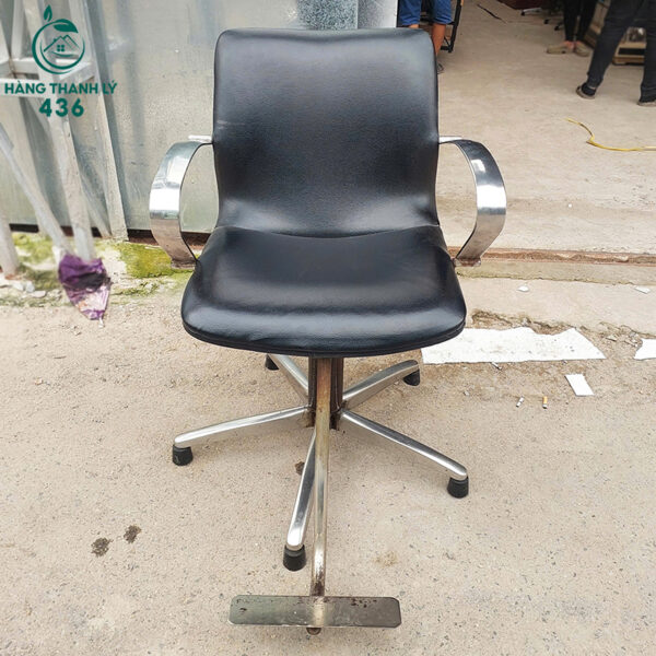 ghe cat toc cu boc da khung kim loai 1