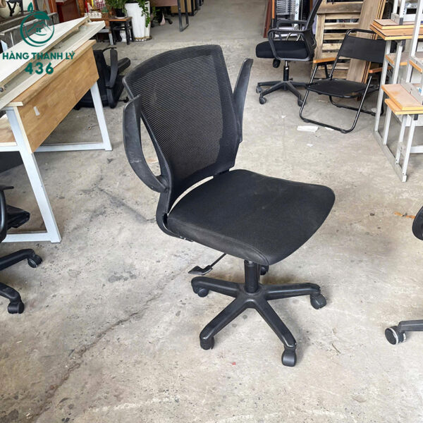 ghe xoay van phong cu lung luoi co tay vin hang dep 3 1