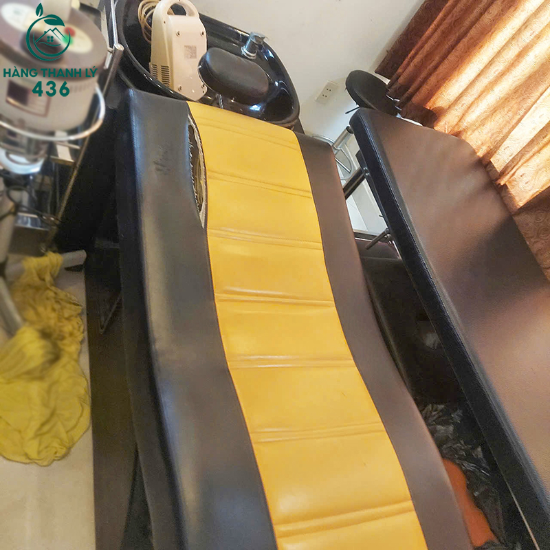Giường Massage Cũ Dùng Cho Spa Bọc Da Hiện Đại giuong-massage-cu-dung-cho-spa-boc-da-hien-dai-2 Giường Massage Cũ Dùng Cho Spa Bọc Da Hiện Đại